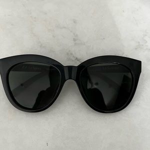 Le Specs Resumption le sustain sunglasses